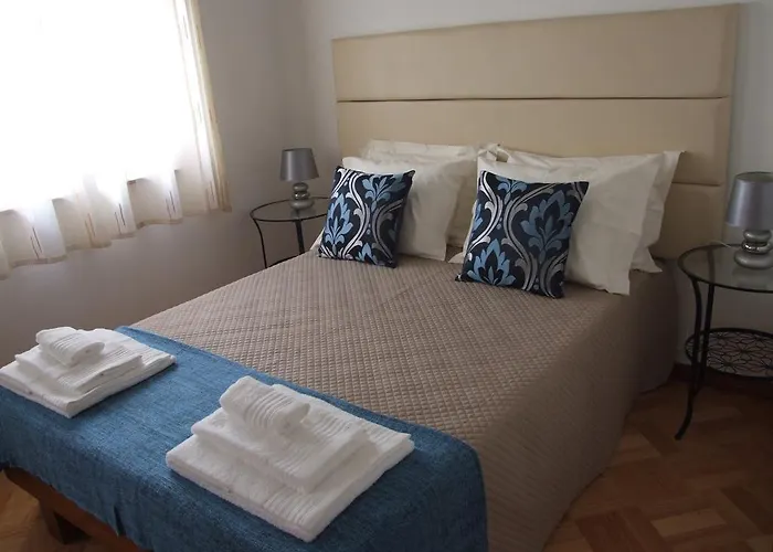 Domus Perfeito Apartment